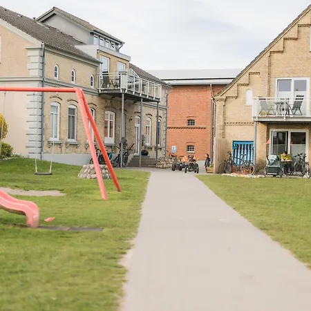 Buedlfarm - An Der Kueche